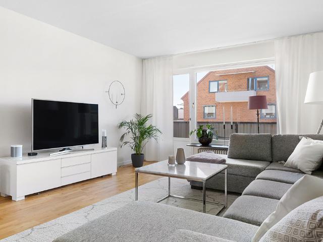 2 rum och kök på Rösvägen 3, ledig lägenhet i Södertälje