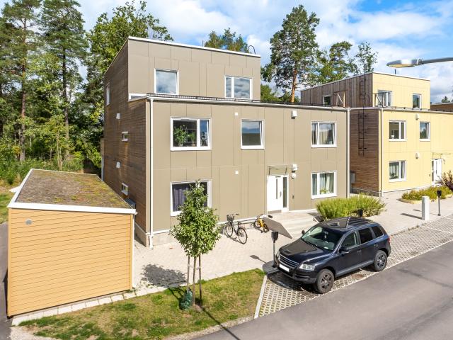 2 rum och kök på Rabarbervägen 4, ledig lägenhet i Västerås