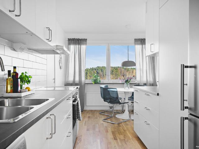 2 rum och kök på Rusthållaregården 26, ledig lägenhet i Linköping