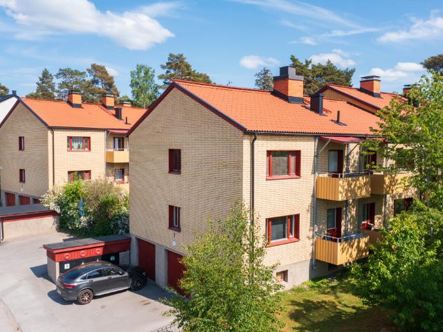 2 rum och kök på Tessingatan 5 B, ledig lägenhet i Eskilstuna