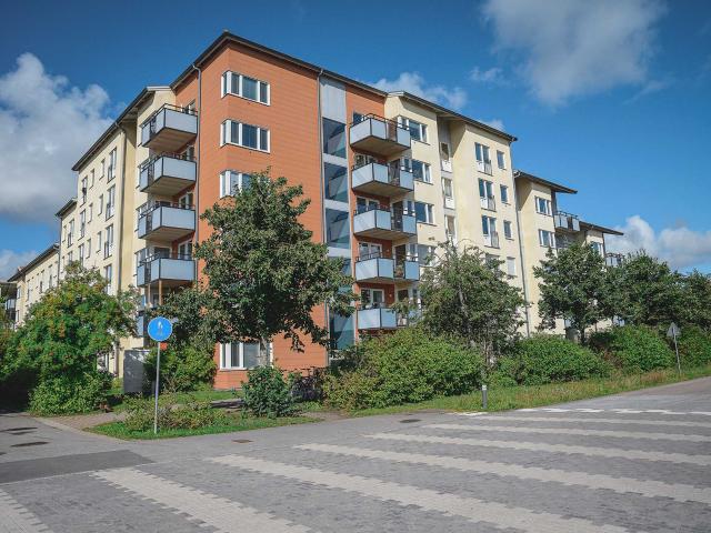 2 rum och kök Tröskaregatan 12.407 Linköping 583 34