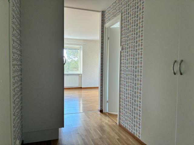 2 rum och kök 61 m² 9 658 kr