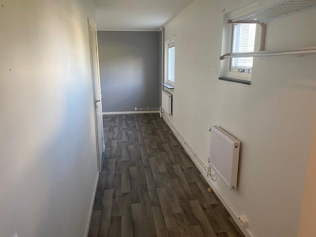 2 rum och kokvrå på Fasanvägen 3 B, ledig lägenhet i Hallstahammar