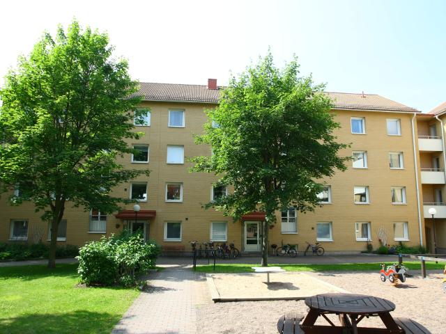 2 rums hus i KARLSTAD 36 m² 5 142 kr