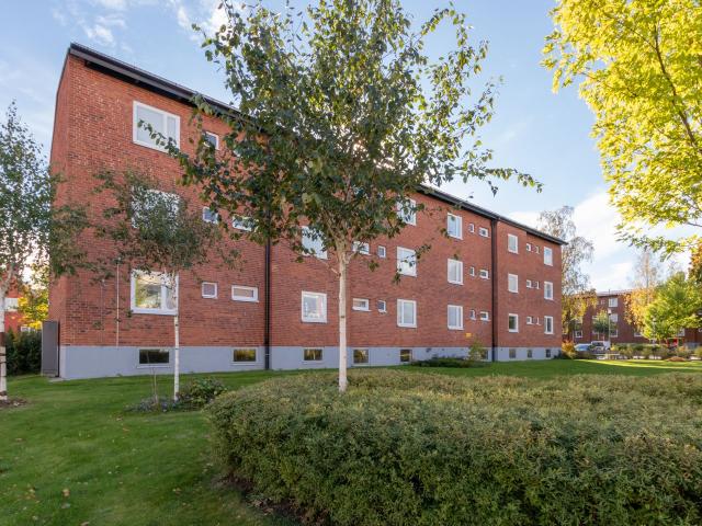 2 rums hus i ÖREBRO 56 m² 8 467 kr