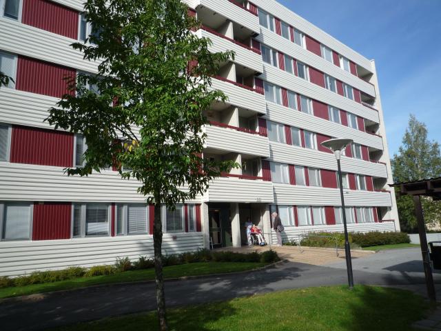 2 rums hus i ÖREBRO 64 m² 6 456 kr