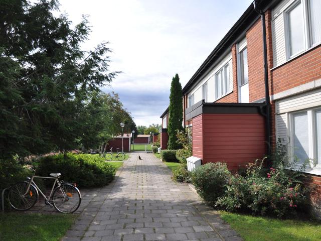 2 rums hus i ÖREBRO 65 m² 6 237 kr