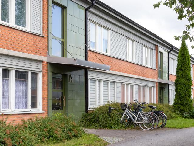2 rums hus i ÖREBRO 65 m² 6 240 kr