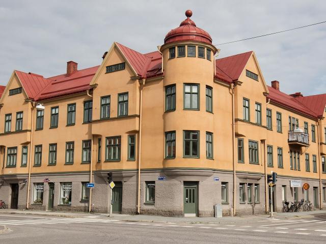 2 rums hus i ÖREBRO 72 m² 7 238 kr