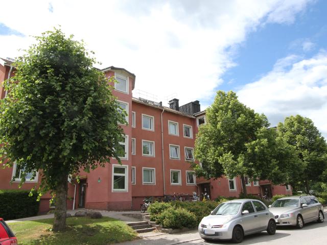 2 rums lägenhet i TROLLHÄTTAN 57 m² 7 140 kr