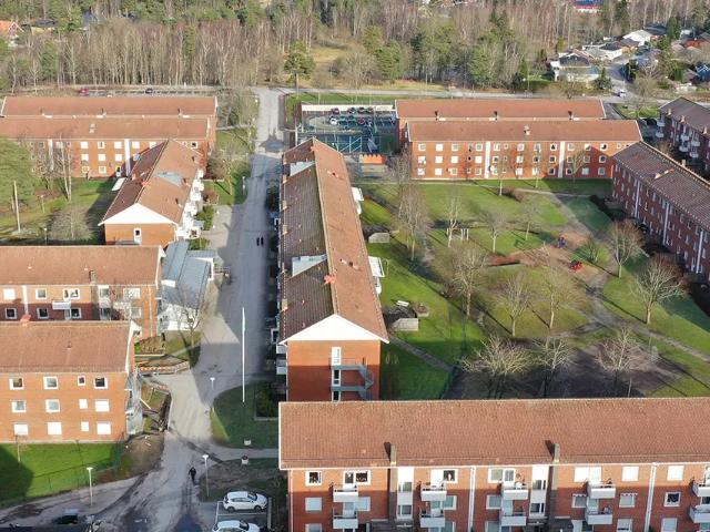 2 rums lägenhet i TROLLHÄTTAN 59 m² 6 245 kr