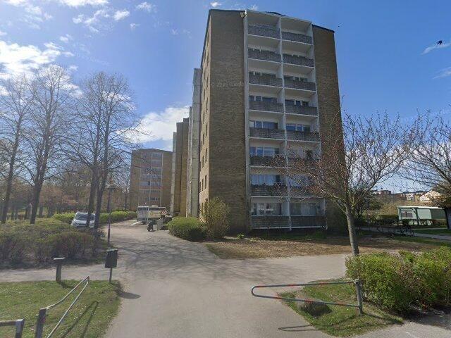 2 rums lägenhet i Almhög 56 m² 9 304 kr