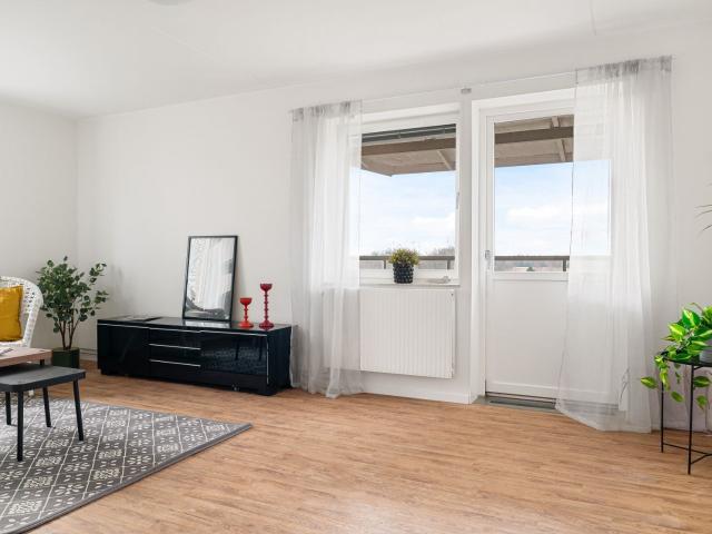 2 rums lägenhet i Enköping 62 m² 8 632 kr