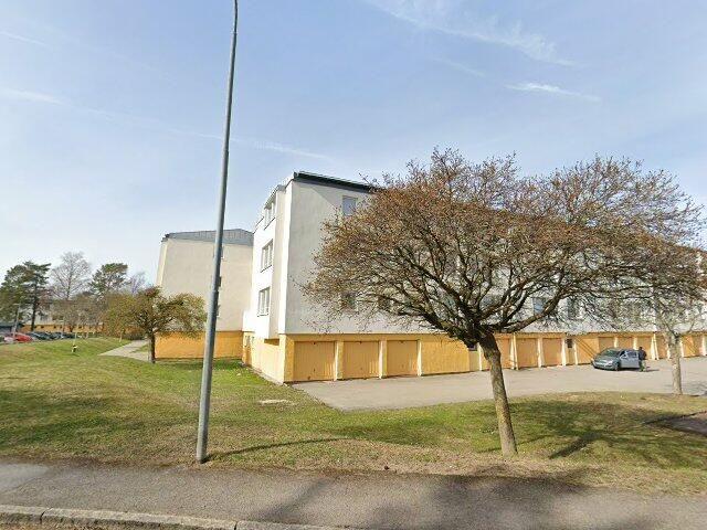 2 rums lägenhet i Eskilstuna 64 m² 6 778 kr