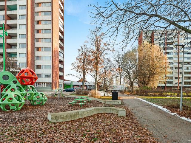 2 rums lägenhet i Eskilstuna 63 m² 7 012 kr