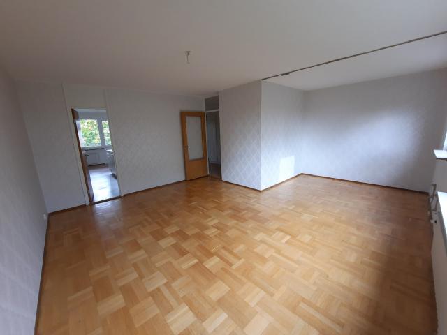 2 rums lägenhet i Eskilstuna 74 m² 8 281 kr