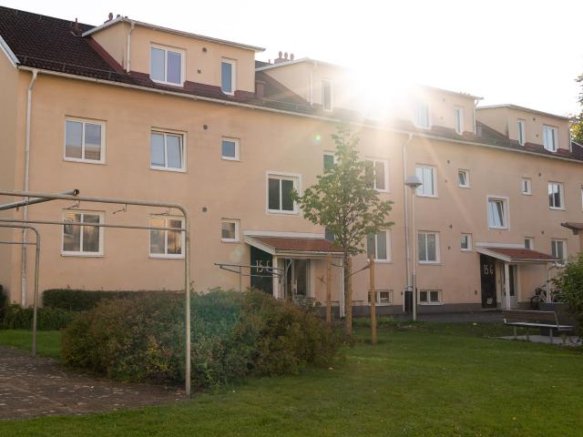 2 rums lägenhet i Falköping 74 m² 8 568 kr