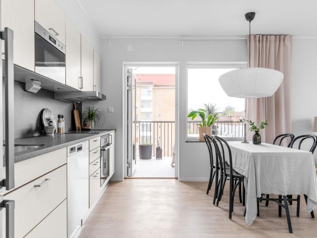 2 rums lägenhet i Gävle 44 m² 8 616 kr