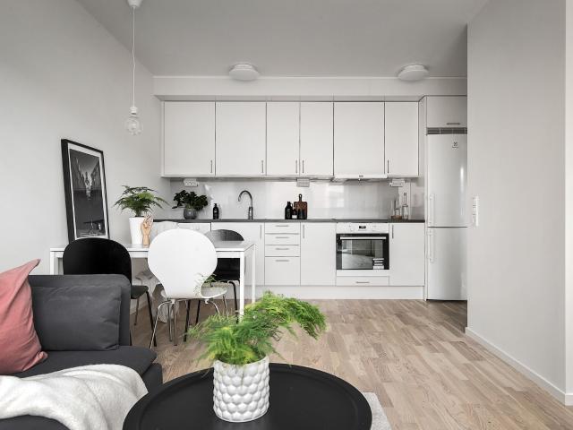 2 rums lägenhet i Handen 44 m² 13 015 kr