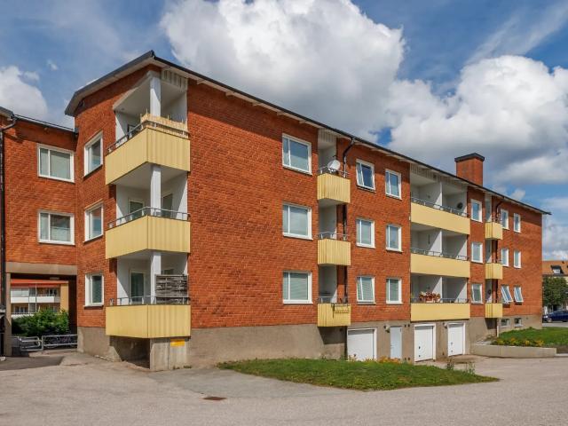 2 rums lägenhet i Hallstahammar 55 m² 5 736 kr