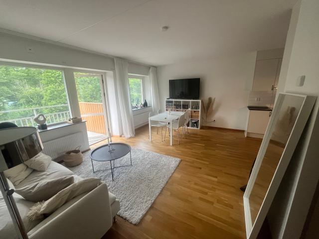 2 rums lägenhet i Karlssons äng 54 m² 8 348 kr
