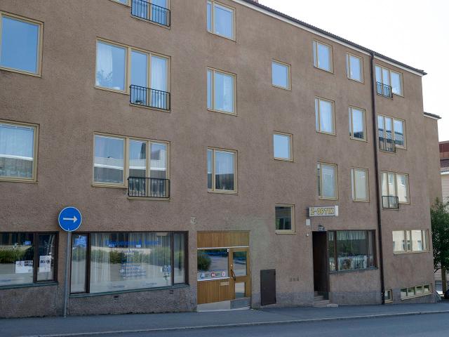 2 rums lägenhet i ÖSTERSUND 57 m² 5 571 kr