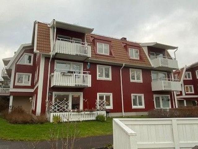 2 rums lägenhet i ÖRBY 54 m² 6 504 kr