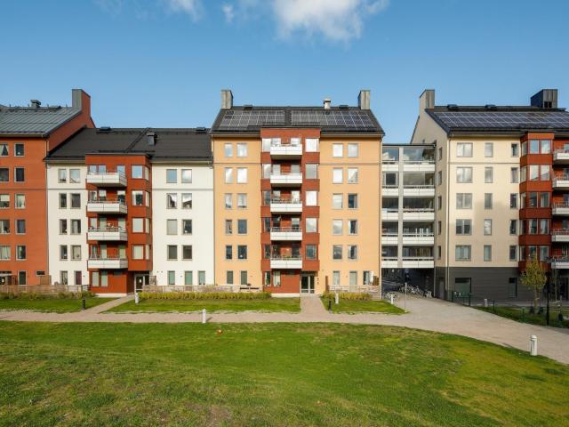 2 rums lägenhet i Örebro 52 m² 9 068 kr