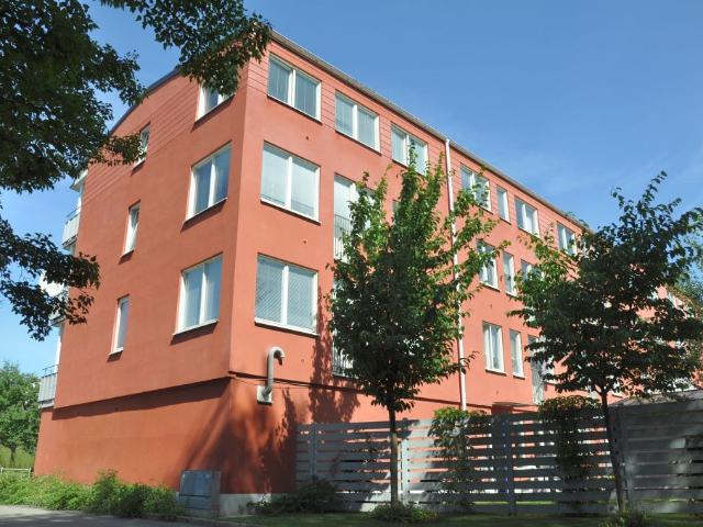 2 rums lägenhet i ÖREBRO 55 m² 7 348 kr