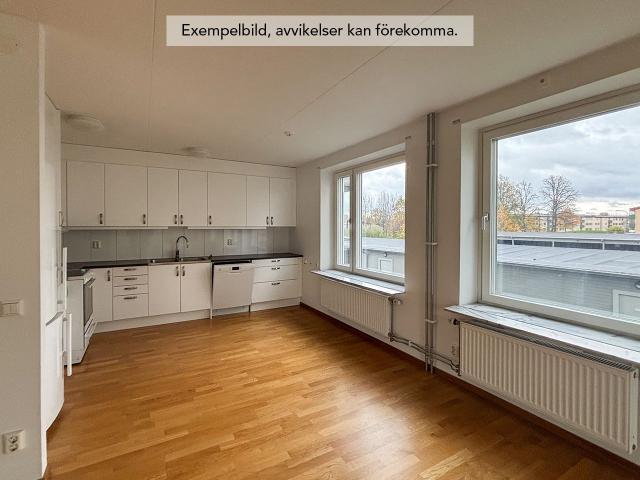 2 rums lägenhet i ÖREBRO 62 m² 10 409 kr