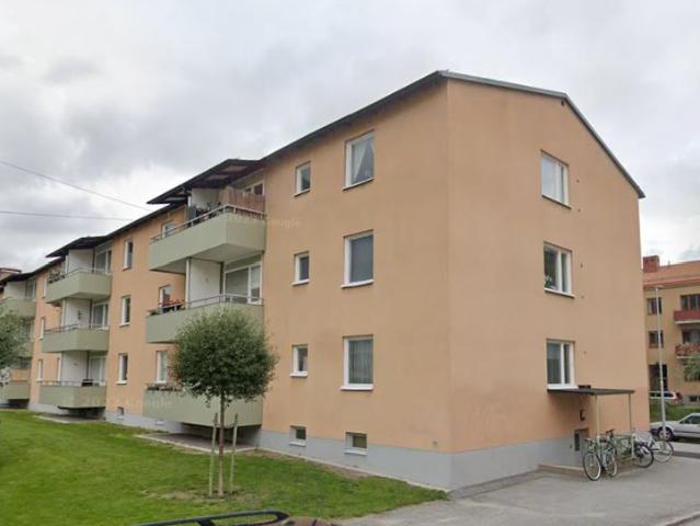 2 rums lägenhet i ÖREBRO 64 m² 8 980 kr