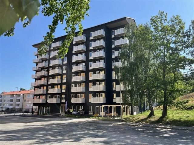 2 rums lägenhet i Södertälje 37 m² 9 362 kr