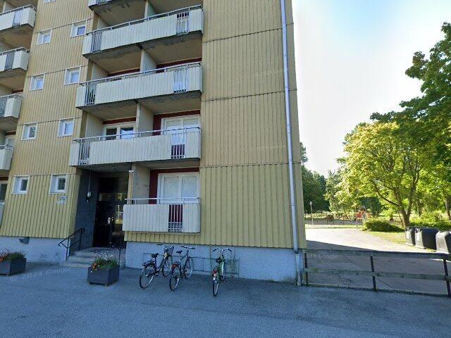 2 rums lägenhet i Södertälje 64 m² 8 750 kr
