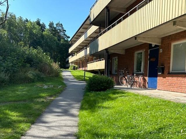 2 rums lägenhet i Sollentuna 65 m² 6 832 kr