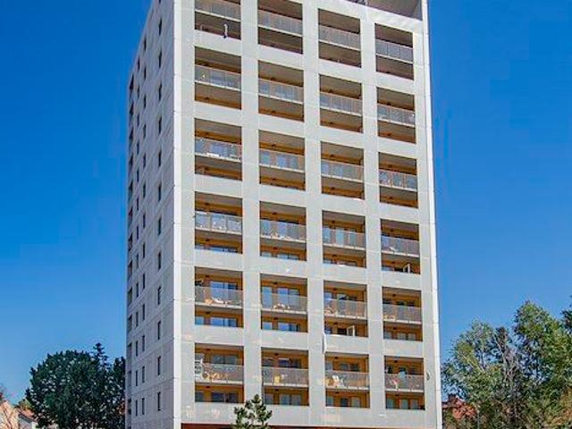 2 rums lägenhet i Stockholm 55 m² 11 038 kr