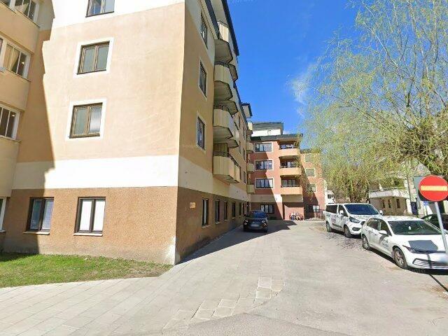 2 rums lägenhet i Stockholm 82 m² 12 160 kr