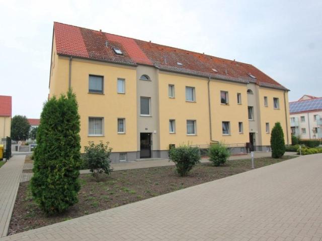 2 Raum Wohnung im Erdgeschoss!