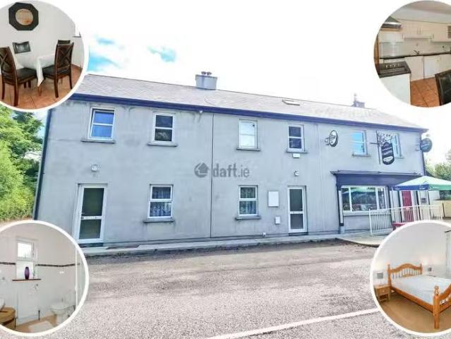 2 Reenascreena North, Rosscarbery, Co. Cork is for rent