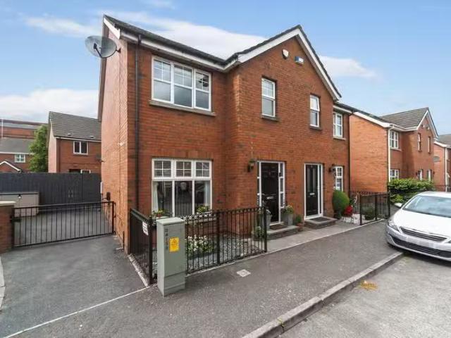 2 Ribble Street
