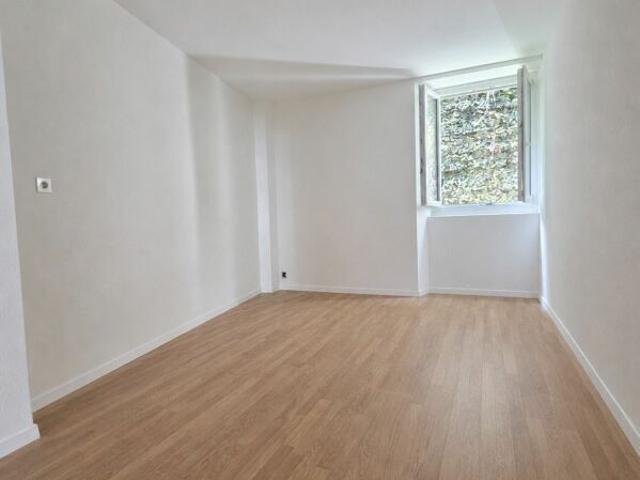 2 room apartment on the ground floor