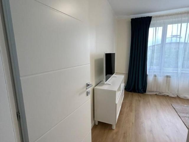 2 room apartment Calea Victoriei, view Sala Palatului park, access subway