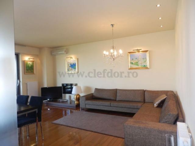 2 room Apartment for rent, Stefan cel Mare area