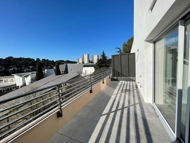 2 room apartment to let in 30900 NIMES