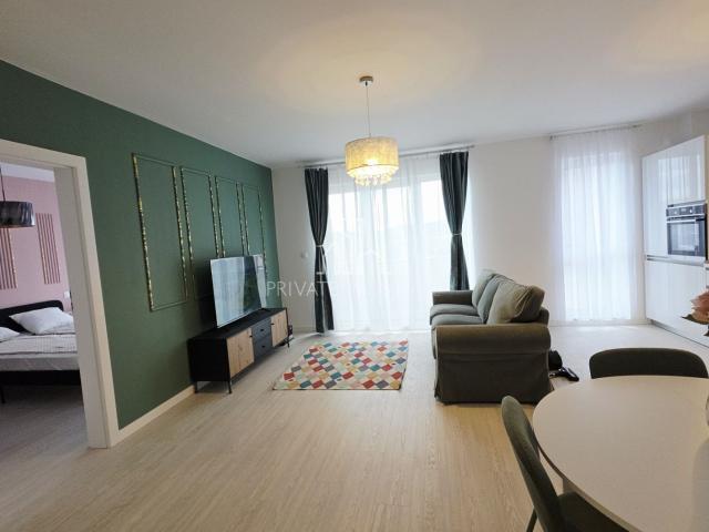 2 Room Apartment/Modern/Parking/Box, Maurer Residence Complex