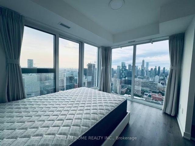 2 room for rent