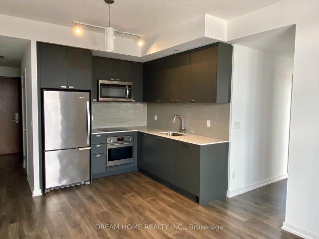 2 room for rent