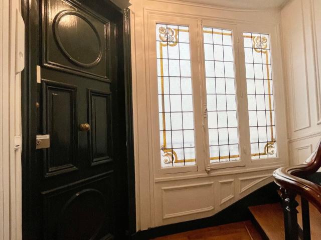 2 room flat Opéra
