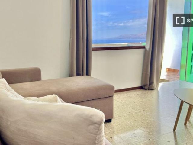 2 room luxury Apartment for rent in Tías, Spain