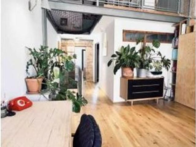2 room luxury Apartment for rent in Valencia