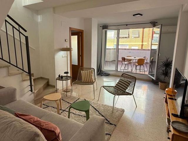 2 room luxury Apartment for rent in Valencia